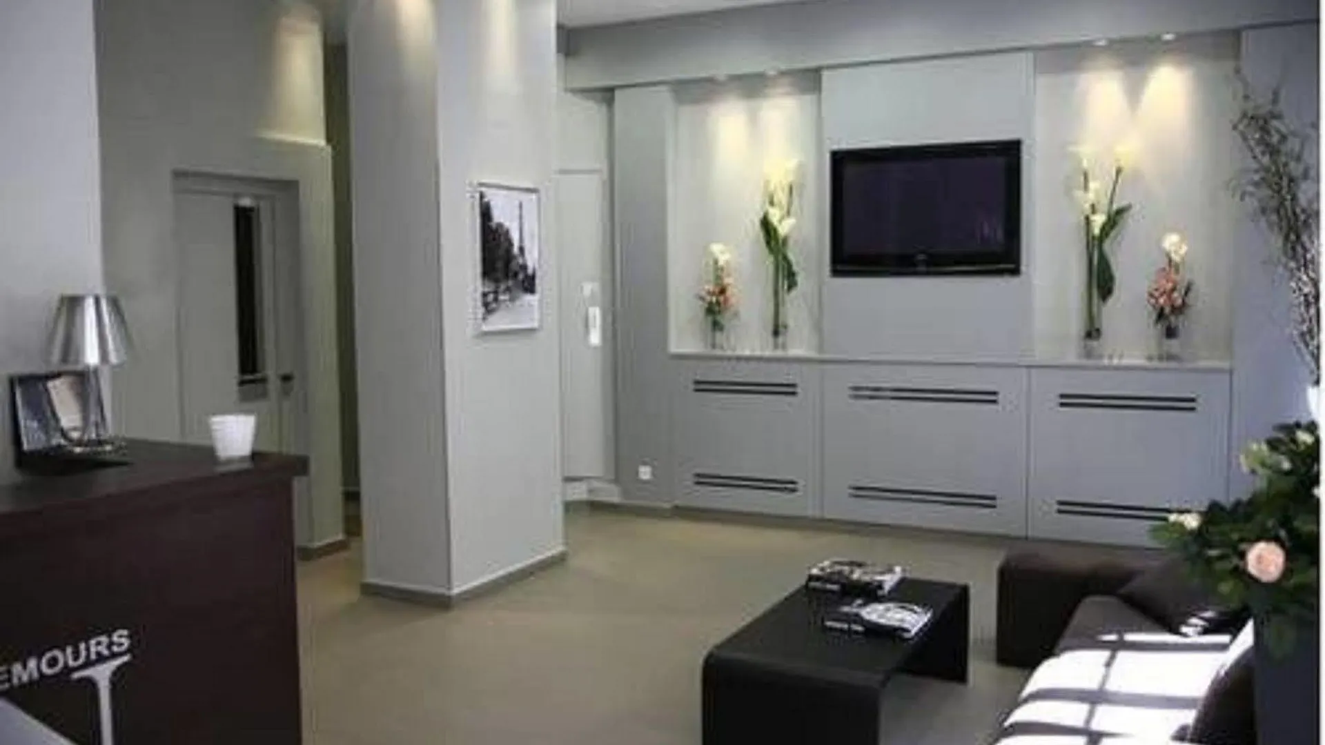 De Nemours 2*